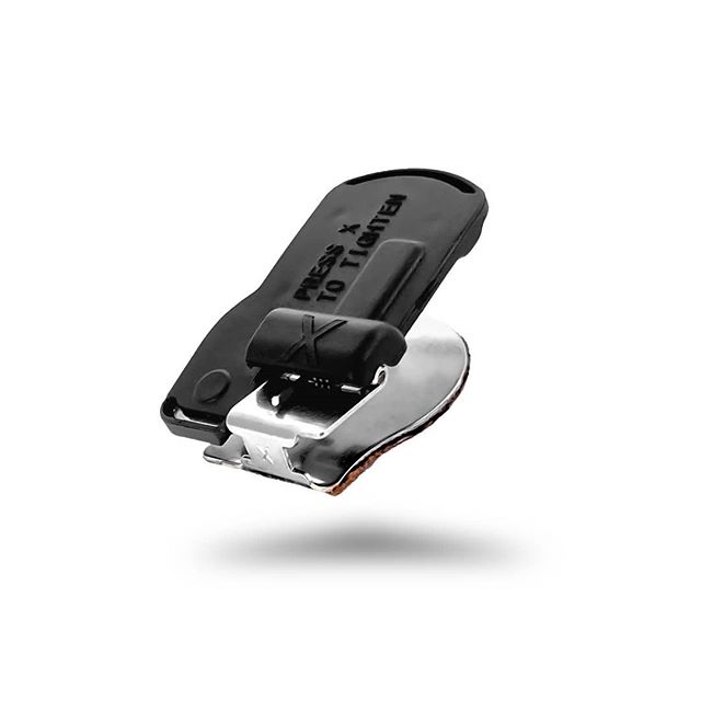 The original Sleeve Clips.  When I say that these clips were "engineered," it's not an exaggeration.  Custom torsion springs, patented jaw mechanism, snap-on back cover, and X-Press adjustments for fitting different sleeve types -- all in a